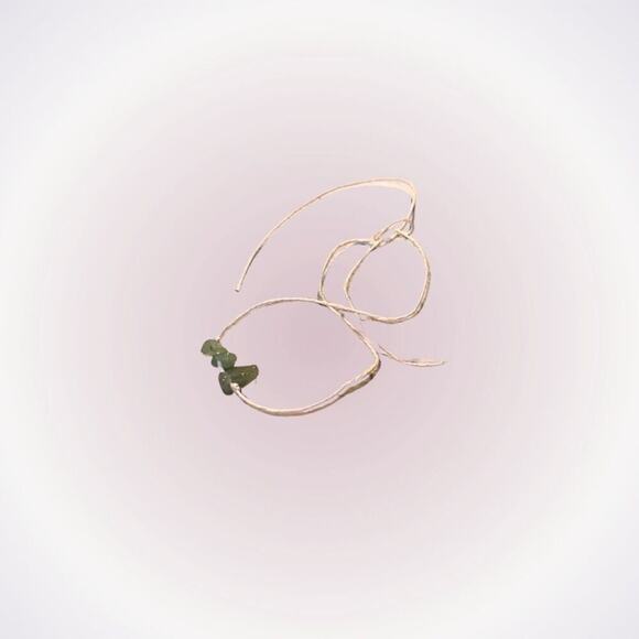 Green gem stone tie bracelet | Sz OS - Picture 1 of 3